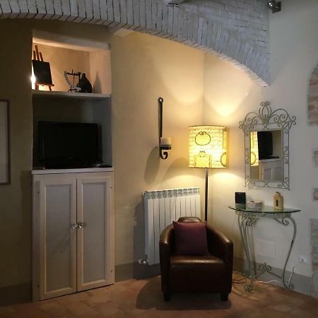 Il Rifugio Dell' Artista Apartment Todi Bagian luar foto