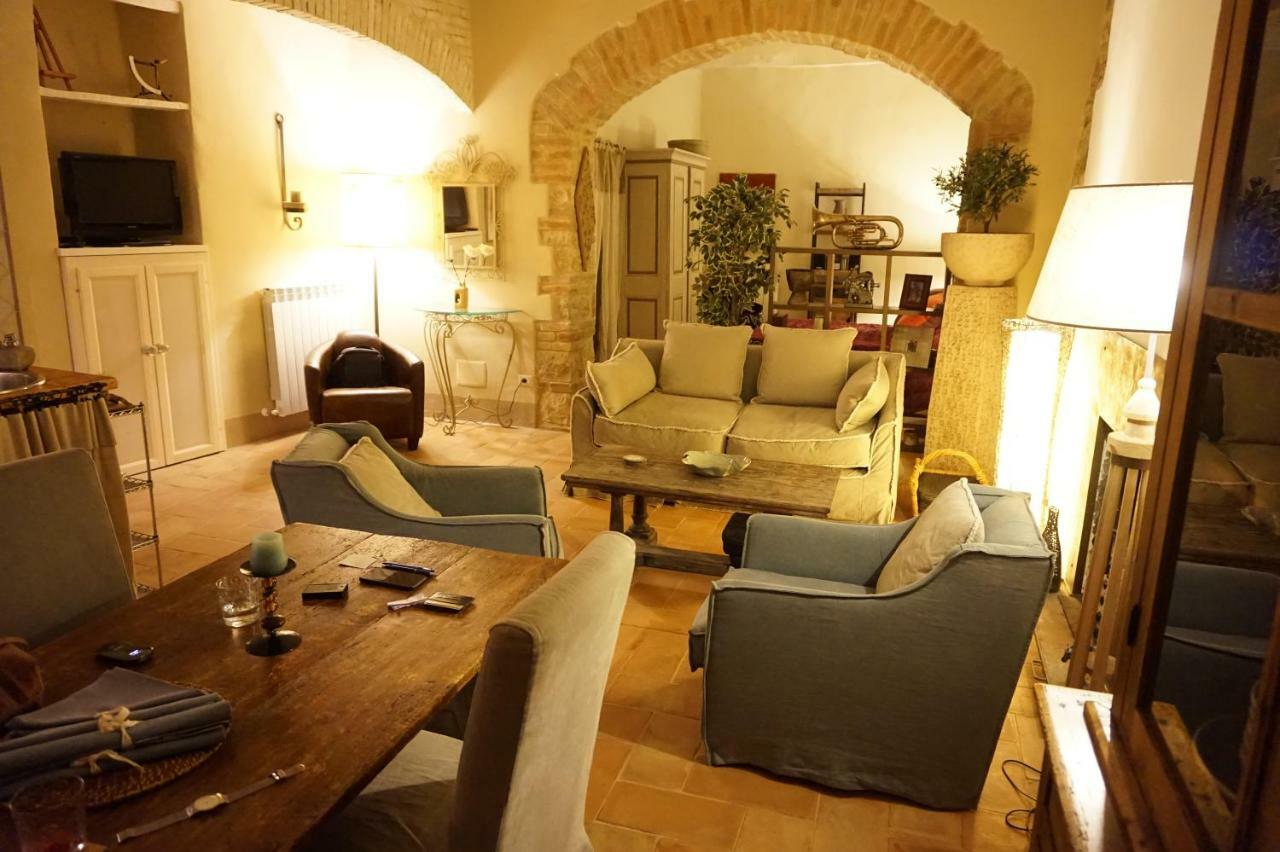 Il Rifugio Dell' Artista Apartment Todi Bagian luar foto