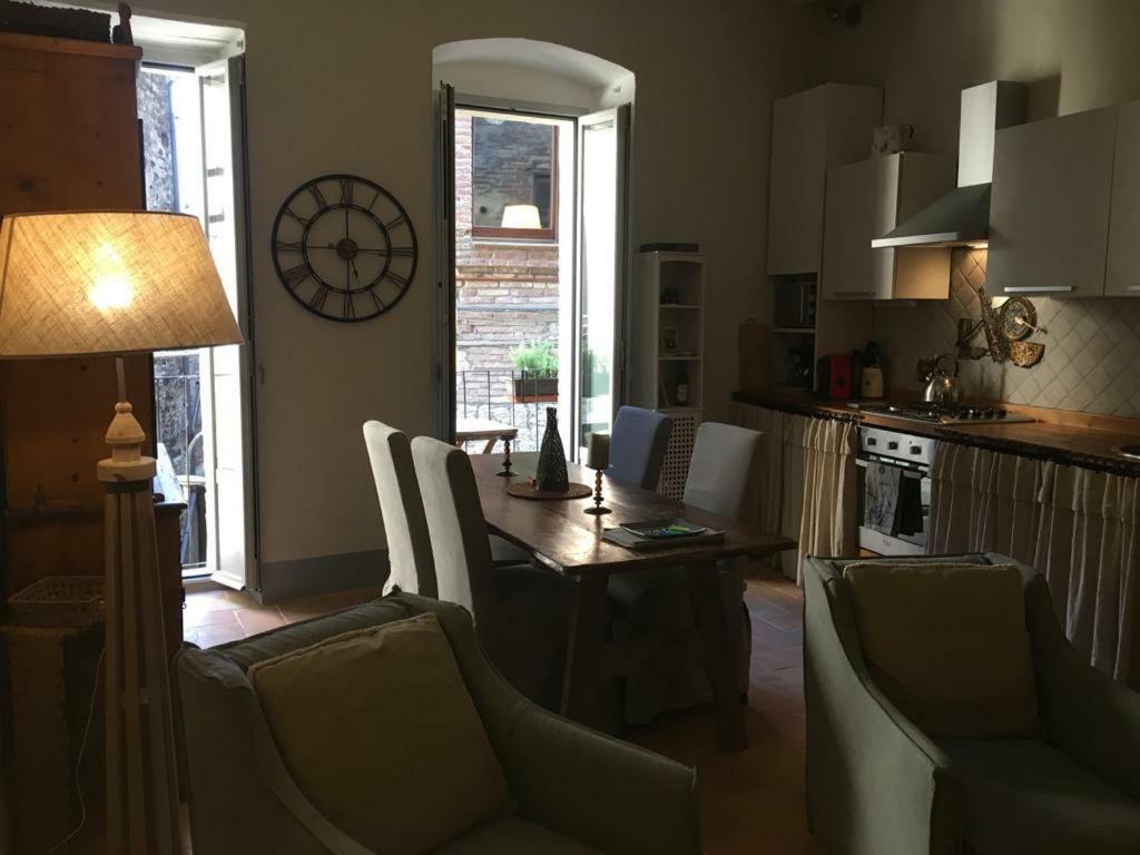 Il Rifugio Dell' Artista Apartment Todi Bagian luar foto