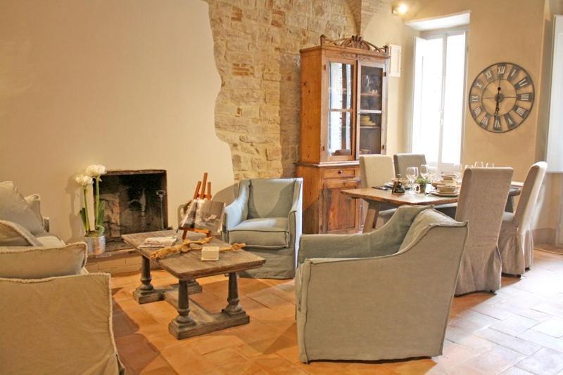 Il Rifugio Dell' Artista Apartment Todi Bagian luar foto